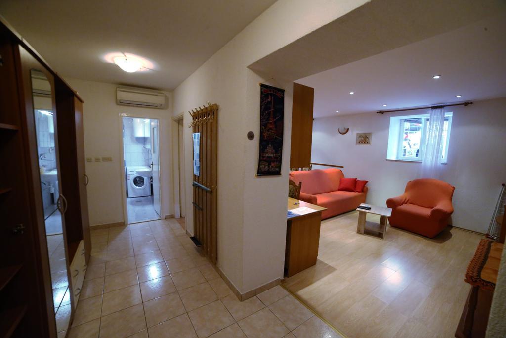 Apartment Tomislav Split Exterior photo